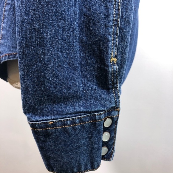 LEVI Strauss Signature Denim Shirt Jacket - Picture 12 of 13